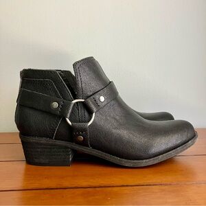 Lucky Brand Black Leather Ankle Booties Harness Zipper Women’s 7.5